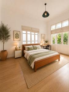 West Lake Peaceful Villa - Perfect for Groups by Anamoi Villa