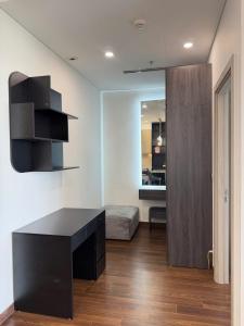 Hommit - Căn hộ 1 Phòng Ngủ View Hồ, Máy chiếu - Tòa Masteri B, Vinhomes Smart City