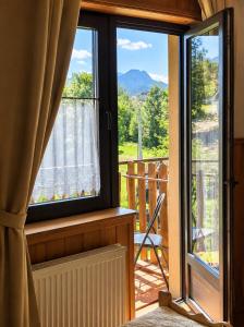 Willa POŚREDNIA - widok na Tatry z każdego pokoju