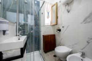 10 min dallaeroporto - navetta - self check-in
