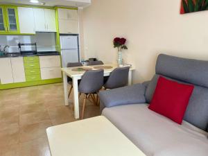 Enjoy Apartment beautiful sea view, perfect for cyclists