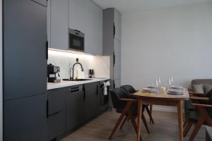 Lyusi South Plus Apartment Heated Pool & Parking