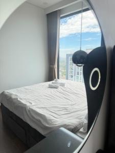 Hommit - Căn hộ 3 Phòng Ngủ View Hồ - Tòa Masteri D, Vinhomes Smart City