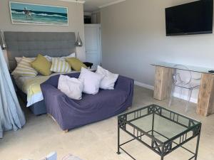 Phosphorescence Guest House