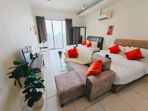 4pax PJ Neo Damansara Jiwa Glam Hall 1U Ikea The Curve MRT