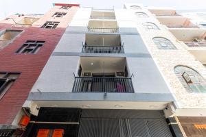 Cozy 1BHK Flat