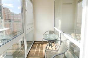 11-120 Hoffman House, Zolotoustivska 34, Kyiv centre, fantastic city view, 15 kW backup power, Petrovdom Apartment
