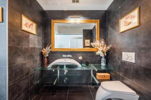 The Boutique Houses - Duomo Luxury Apartment Milan - Private Parking - Galleria - City Center