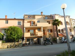 Apartments Vidaković