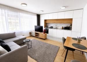 CityApartment with Free Private Parking