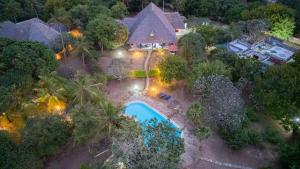Auregi Diani Beachfront Villa