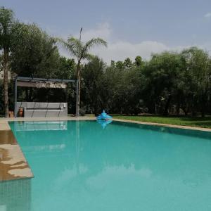 villa avec piscine sans vis à vis