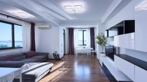 Deluxe Criss Solid Residence Mamaia
