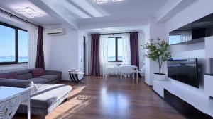Deluxe Criss Solid Residence Mamaia