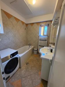 Bloom Apartment