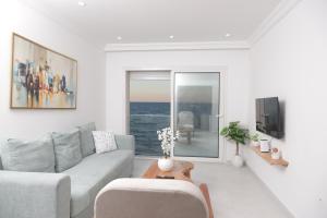 Breathtaking Sea View Apartment S17