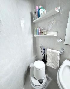 Habitación en centro de Santa Cruz