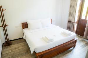 Diana Residence Polhena