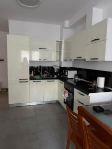 Stela Luan Apartament
