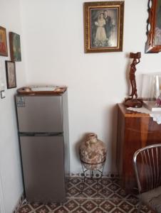 Thalias House