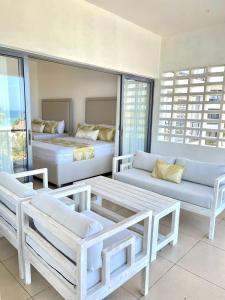 Xanadu Beachfront Duplex Penthouse