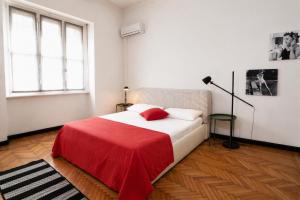 Pop House - Spacious flat next to Cathedral & Lake