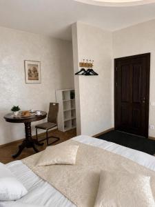 GRAND APARTMENT BALTEZERS