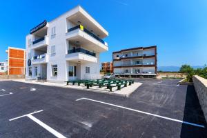 CC Deluxe Villa RyNoV with Sea View