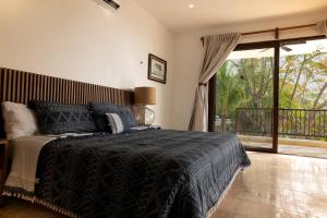 Casa blue