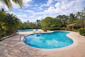 La Villa Banileja 2 Pools BBQ 2 Billiards