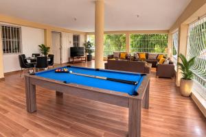La Villa Banileja 2 Pools BBQ 2 Billiards