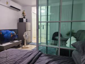 condo house rca