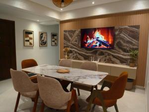 Ocean view and pool elegant cozy apartment