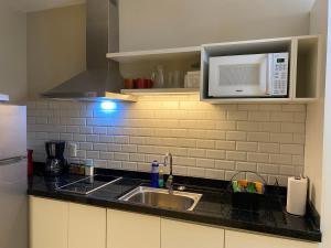 Apart Mono Ambiente RR Agradable y Moderno con estacionamiento interno techado