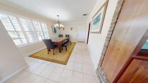 Gulf Breeze Hideaway