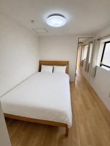 AIO Home Stay 1