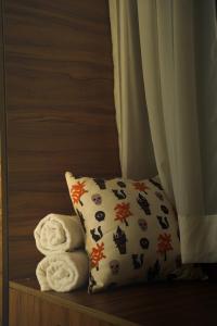 Duplex Property 3 BHK Noida Sector 104 Rd