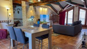 Domus Liberty Luxury House