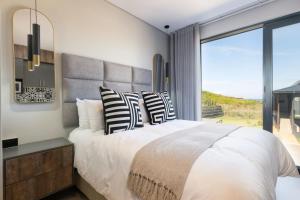 Slick Studio at Ocean Club H24