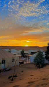 Oumou luxury camp