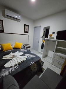 Gk Suites