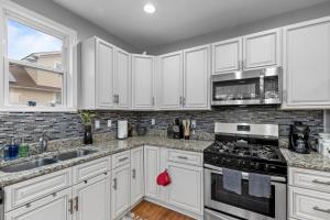 Short Drive to Capitol Hill-Convenient MD Homestay