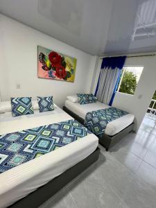 Apartaestudios Limsor Town