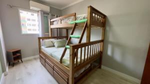 Apartment Praia Grande Tupi 250 meters from the beach Garage