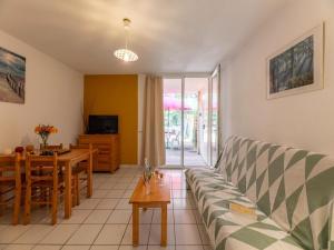 Duplex Apartment in Carcans near Beach