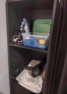 Habitación en casa tradicional, especial para trabajo trámites y descanso
