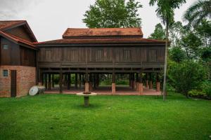 Hok Sokols Villas by Ream Lek