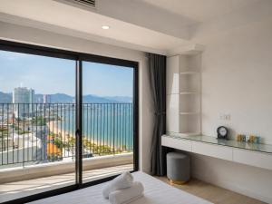 Gold Coast City & Sea Apartments by MD