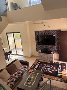 Mercury duplex villa