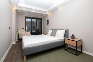 Luxury 2BR Bosphorus View Residence with Free Parking